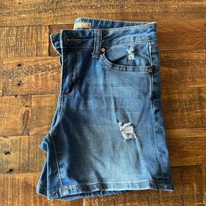 Sz 16 Joe’s Jeans shorts